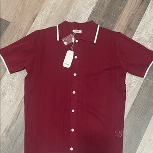 Men's Burgundy Short Sleeve Button Down Shirt